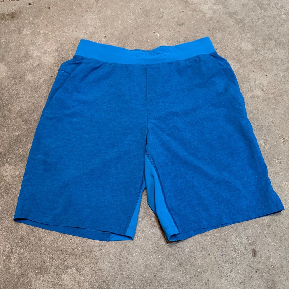 Lululemon‎ T.H.E Shorts Mens M Blue Heathered Athletic Gym Running 9" LM7AAWS
